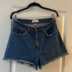 Abercrombie 90s Relaxed Cutoff High Rise Curve Love